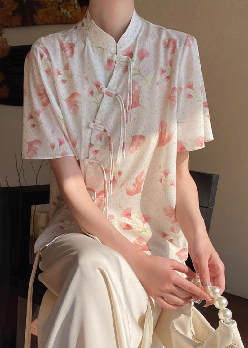 A Vintage Style Shirt with Delicate Timeless Details