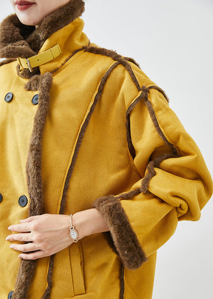 Sophisticated Coat with a Clean Classic Look