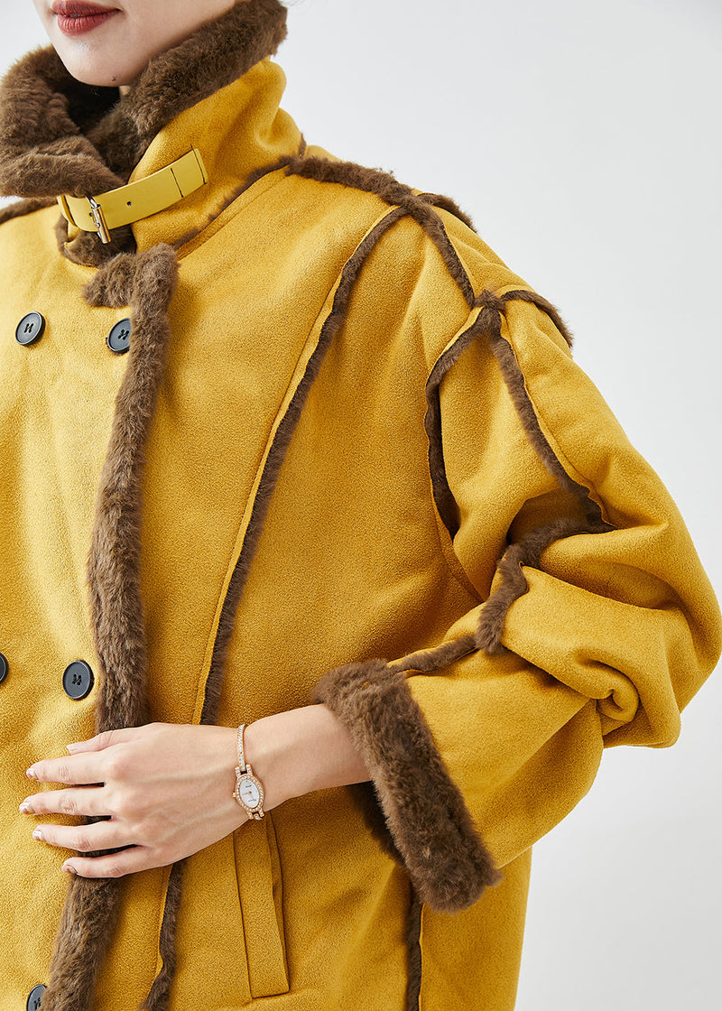 Sophisticated Coat with a Clean Classic Look