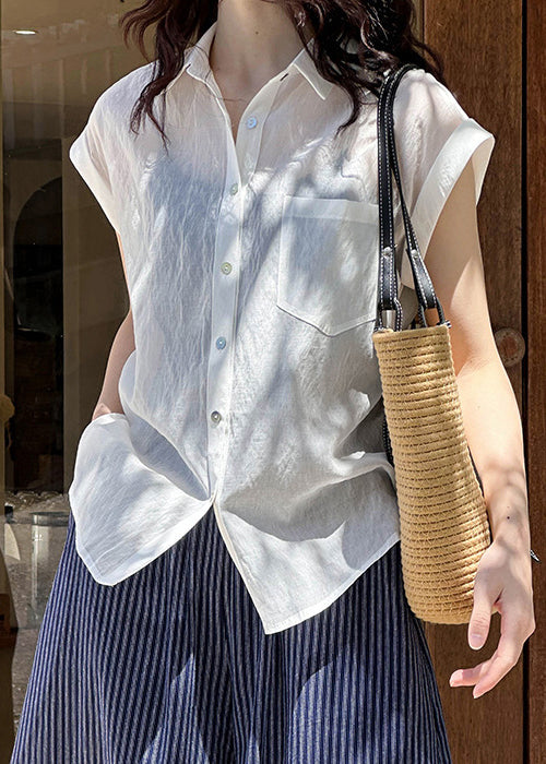 Classic Vintage Blouse with a Flattering Fit