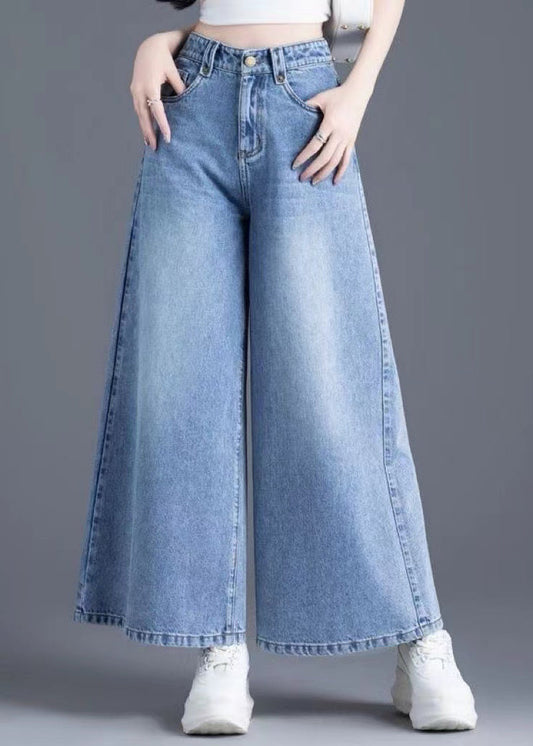 Well Tailored Pants with a Graceful Silhouette