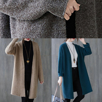 Well Tailored Coat with a Graceful Silhouette