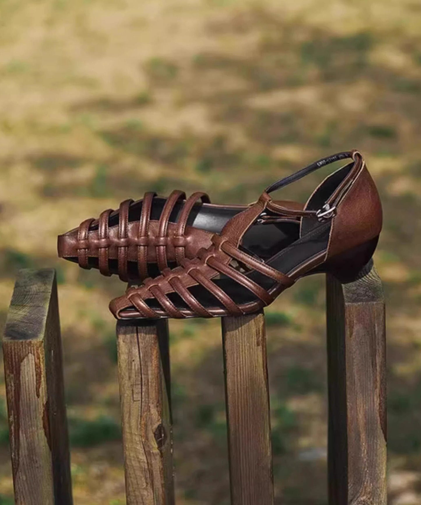 Graceful Orthopedic Sandals for Modern Look