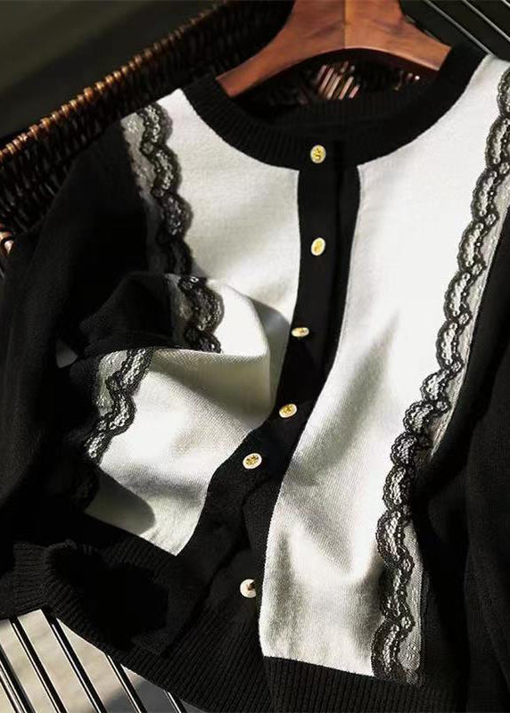 Classic Vintage Cardigan with a Flattering Fit