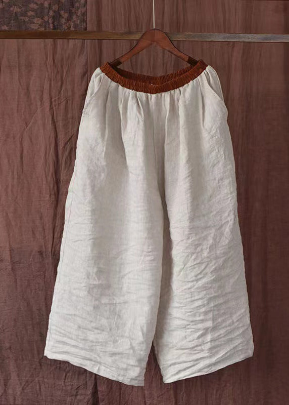 Effortlessly Elegant Pants with a Timeless Design