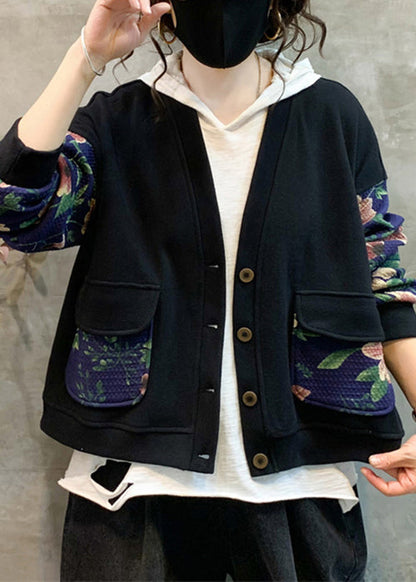 Elegantly Styled Coat for Everyday Wear