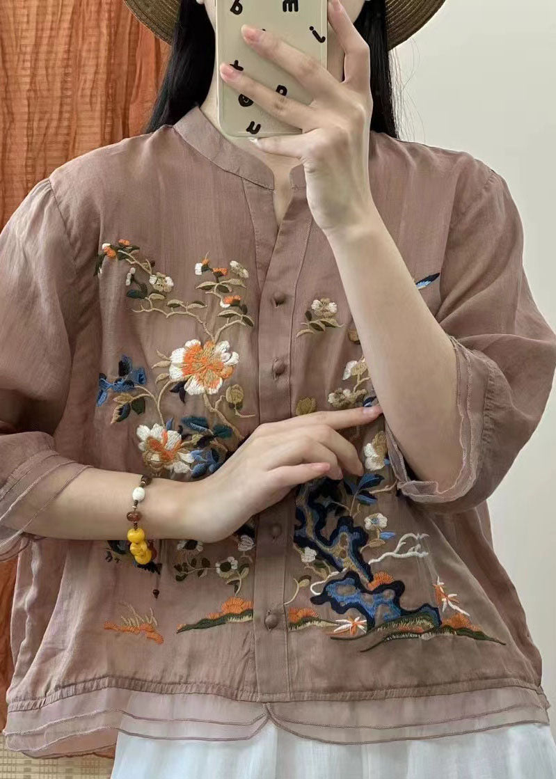 Gracefully Styled Blouse for Any Occasion