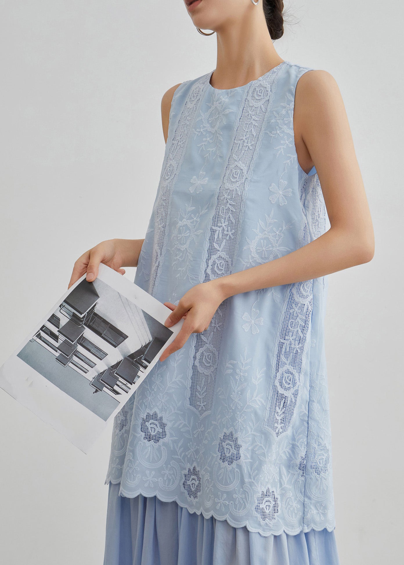 Beautifully Crafted Dress in a Classic Style