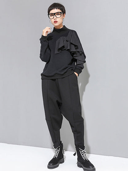 Effortlessly Elegant Pants with a Timeless Design