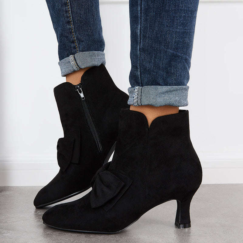 Graceful Orthopedic Boots for Modern Look