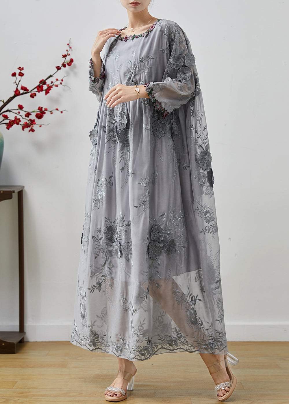 Classic Vintage & Enduringly Stylish Dress
