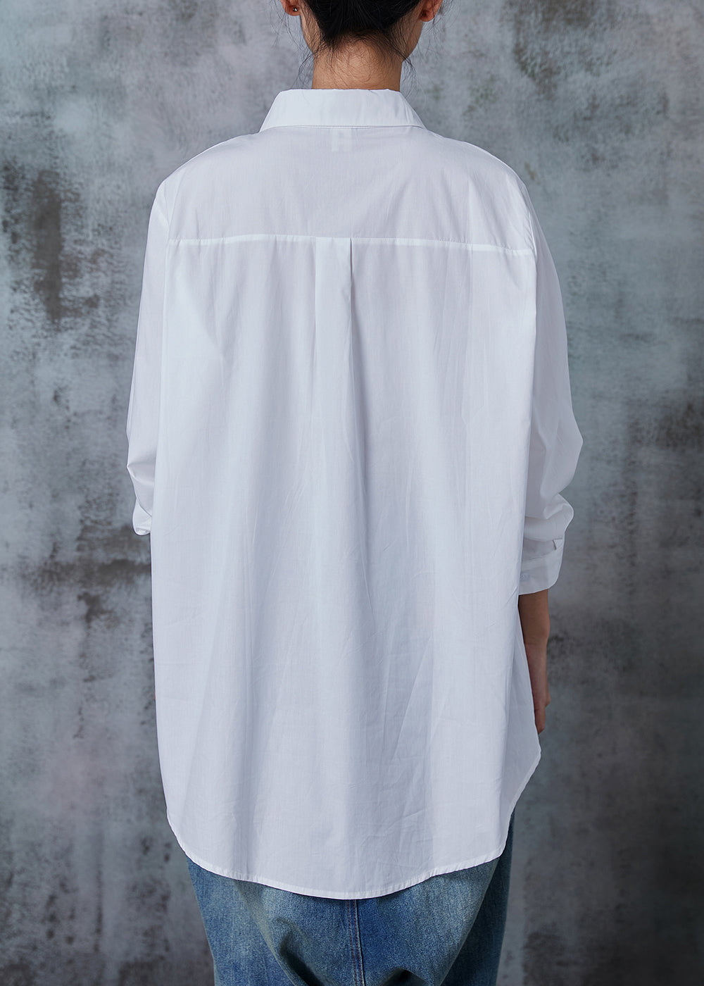 Well Tailored Shirt with a Graceful Silhouette