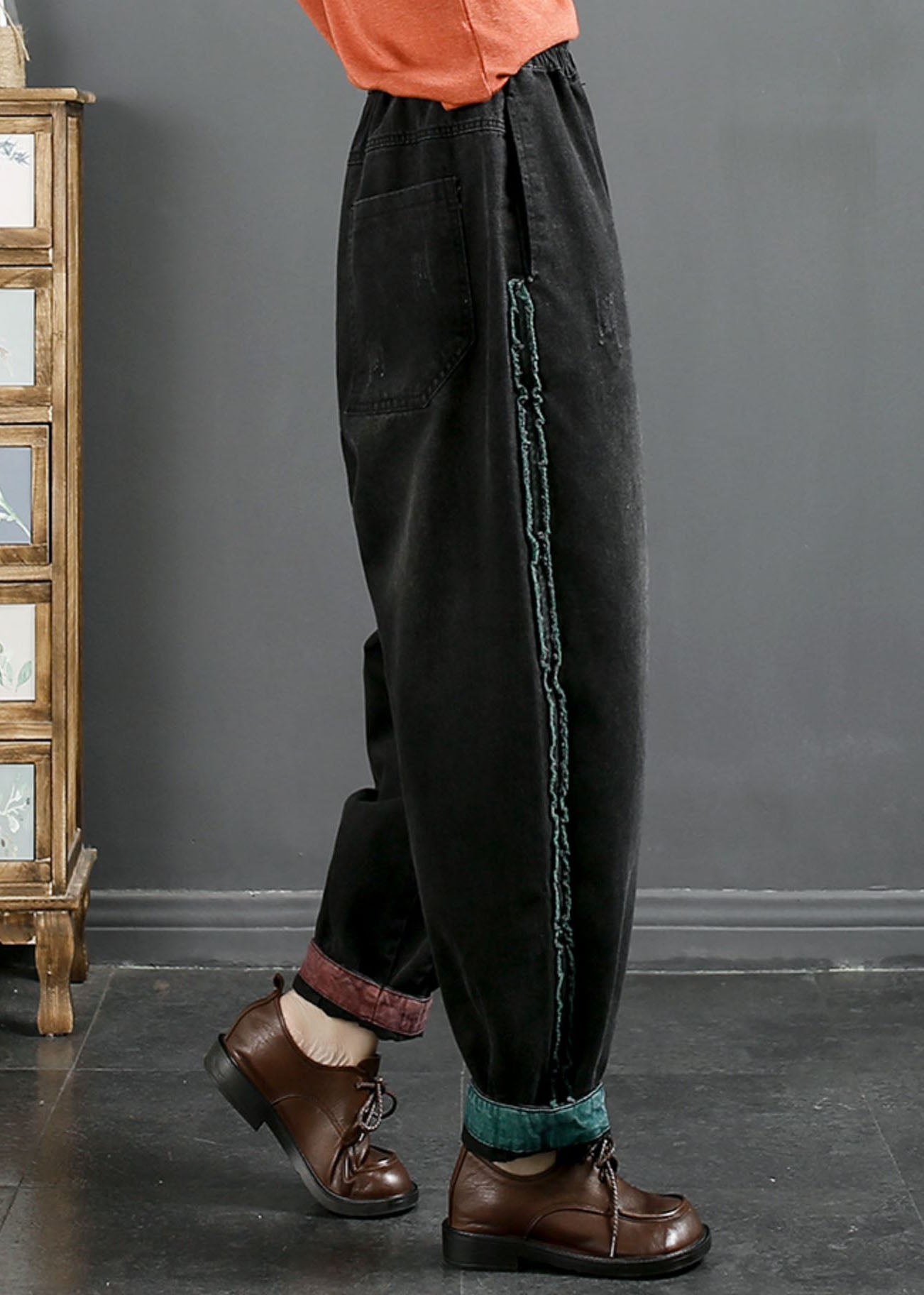 Sophisticated Pants with a Clean Classic Look