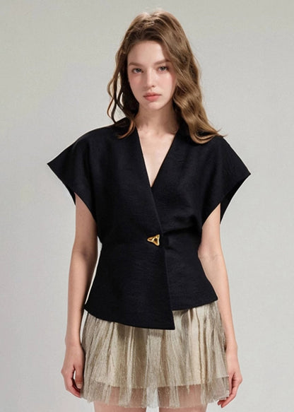 Polished Top with an Effortless Classic Look