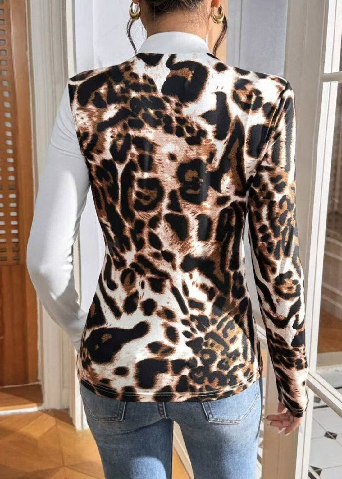 Polished T-Shirt with an Effortless Classic Look