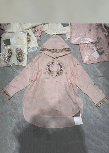 Beautifully Finished Top in a Timeless Design
