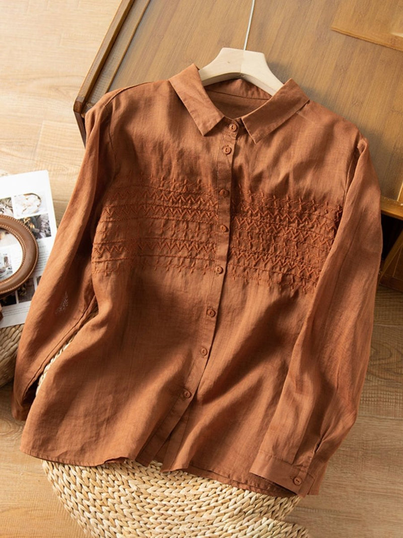 Classic Vintage Shirt with a Flattering Fit