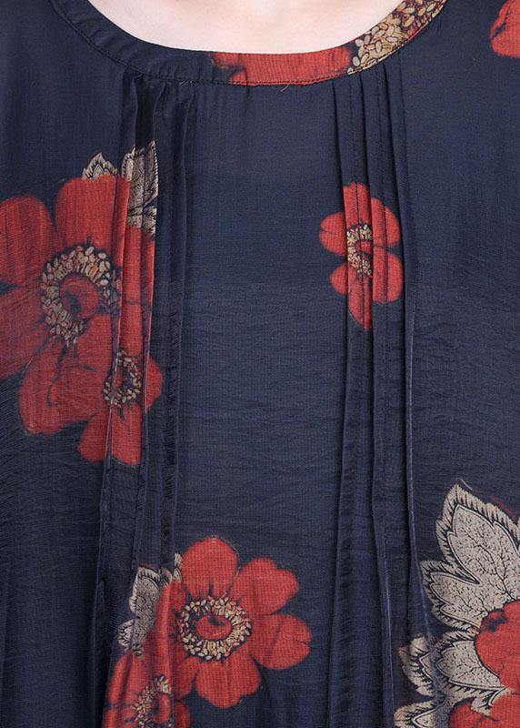 Gracefully Styled Garment for Any Occasion