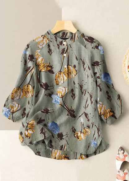Well Tailored Shirt with a Graceful Silhouette