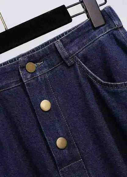 Sophisticated Garment with a Clean Classic Look