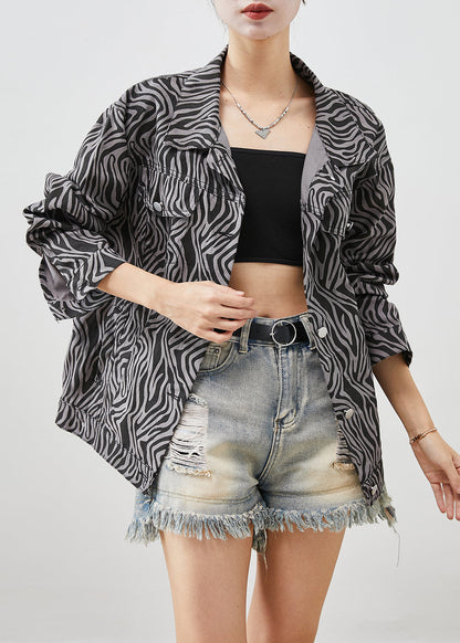 Classic Vintage Coat with a Flattering Fit