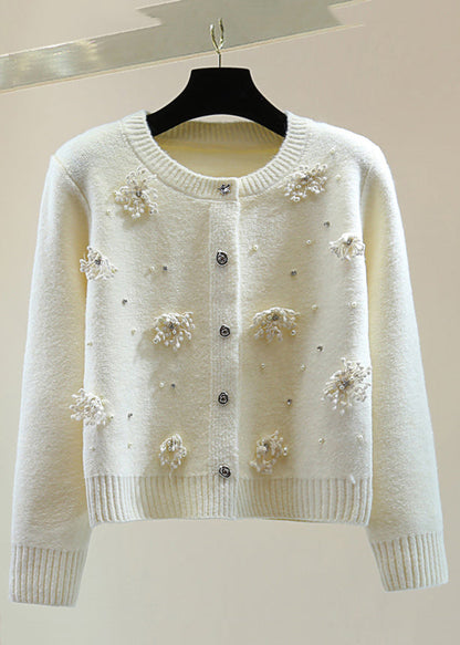 Beautifully Finished Sweater in a Timeless Design