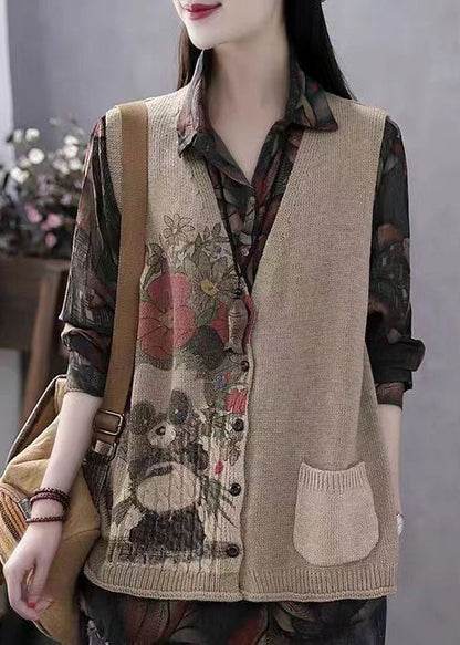 A Vintage Style Coat with Delicate Timeless Details