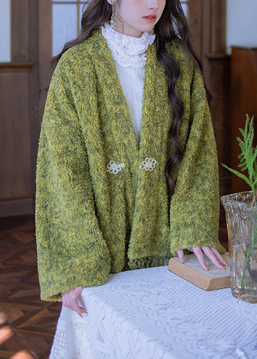 Effortlessly Elegant Coat with a Timeless Design