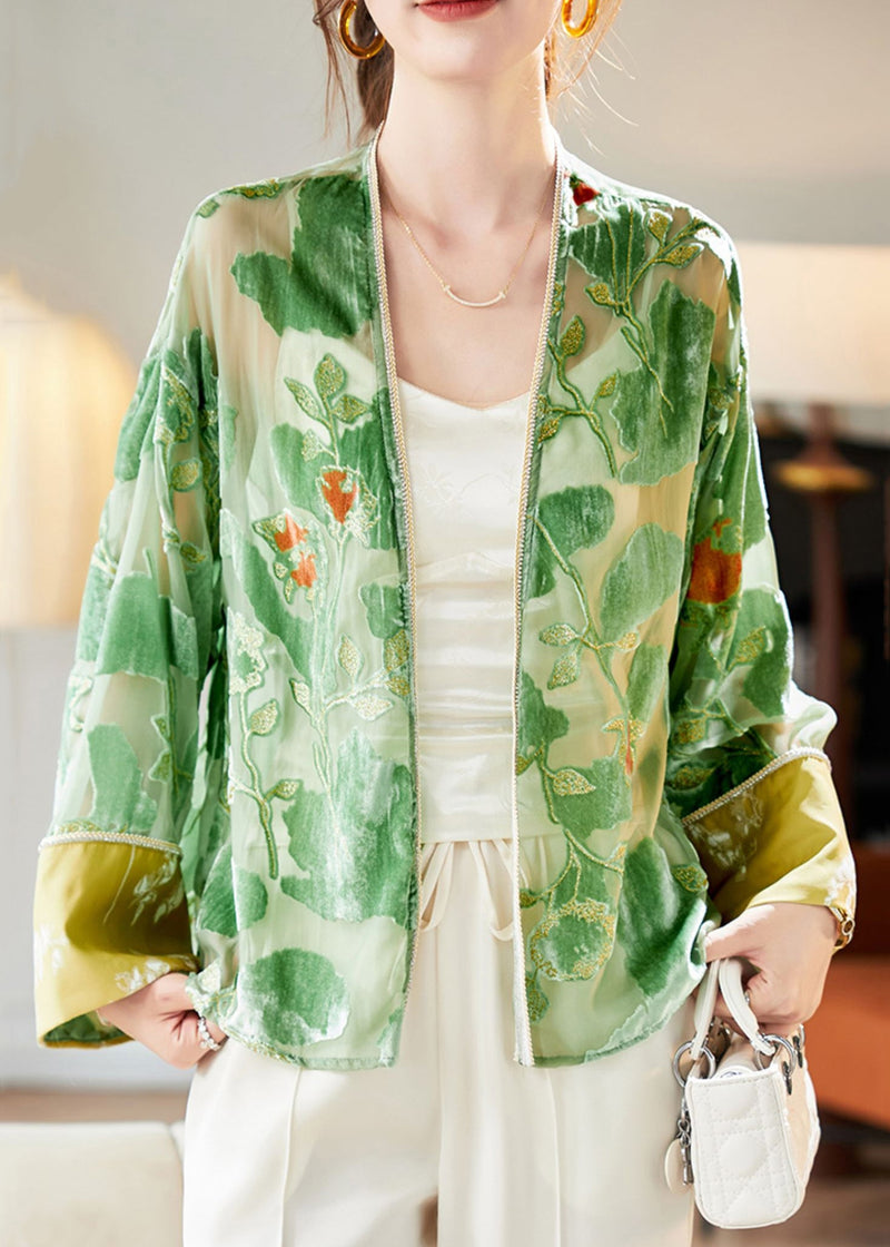 Effortlessly Elegant Cardigan with a Timeless Design
