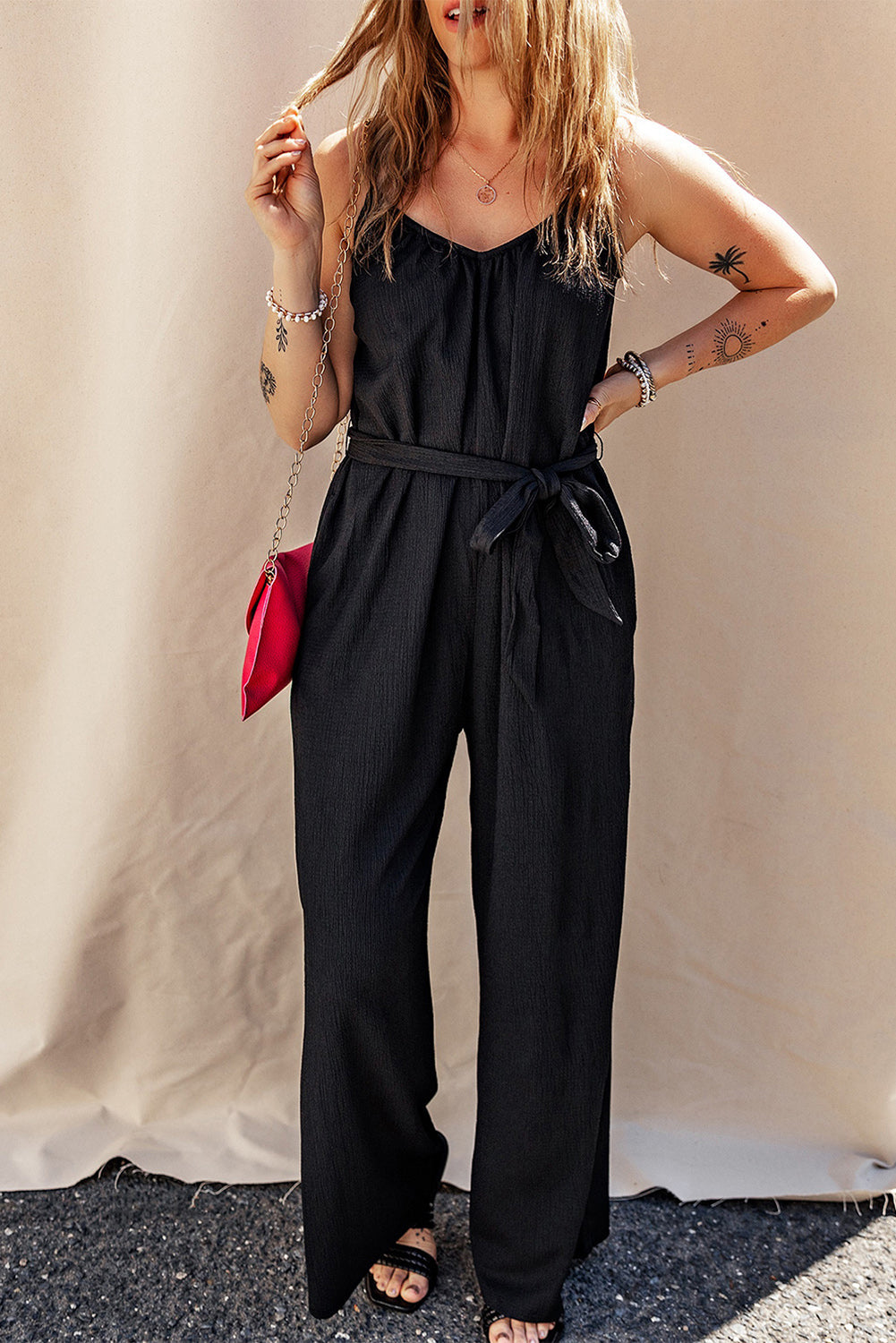 Effortlessly Elegant Garment with a Timeless Design