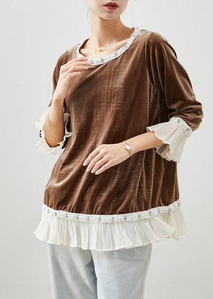 Classic Vintage Shirt with a Flattering Fit