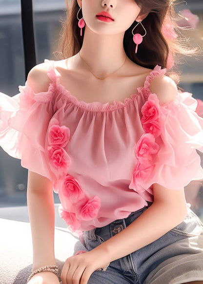Well Tailored Top with a Graceful Silhouette