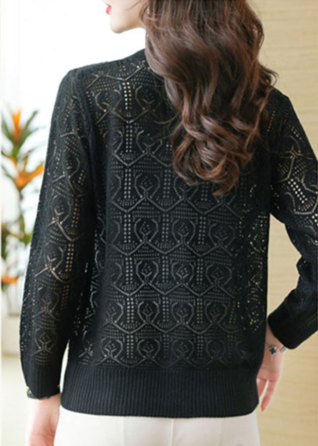 Effortlessly Elegant Cardigan with a Timeless Design