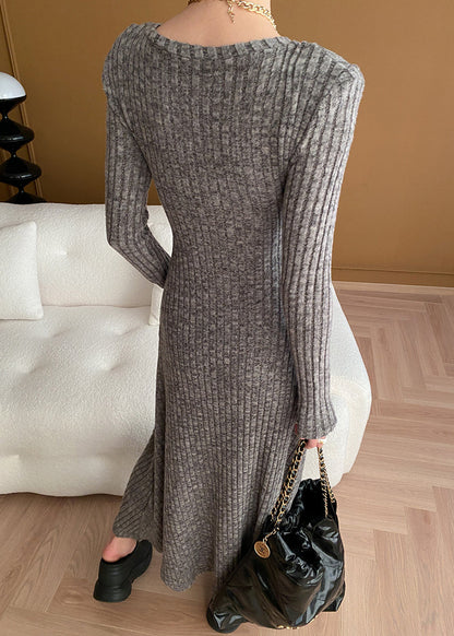 Effortlessly Elegant Sweater with a Timeless Design