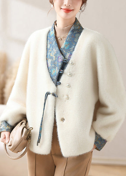 Classic Vintage & Enduringly Stylish Coat