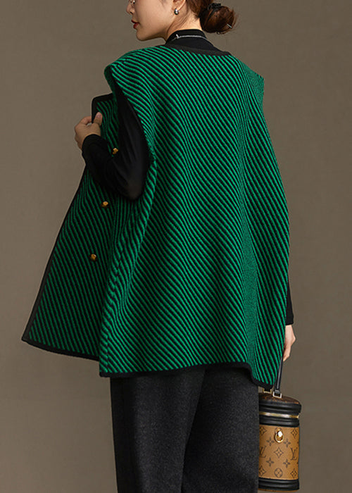 Effortlessly Elegant Coat with a Timeless Design