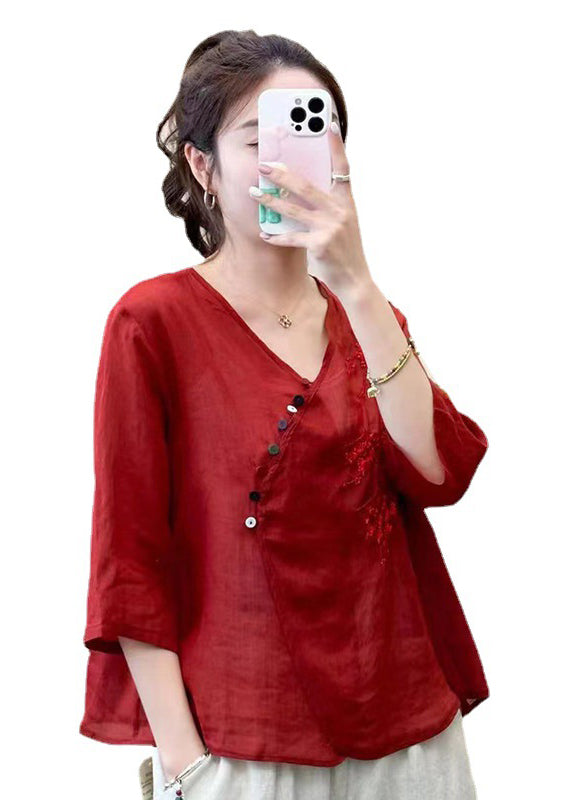 Polished Top with an Effortless Classic Look