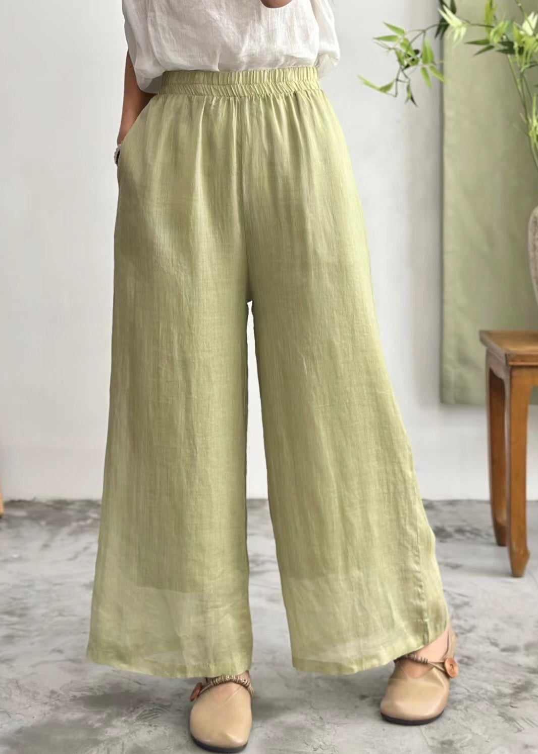 Sophisticated Pants with a Clean Classic Look