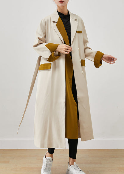 Classic Vintage Coat with a Flattering Fit