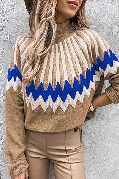 Gracefully Styled Top for Any Occasion