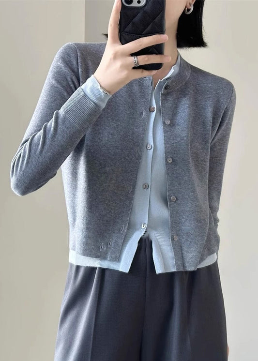 Polished Top with an Effortless Classic Look