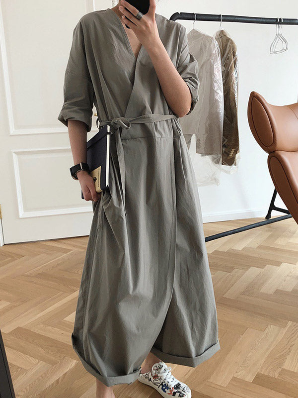 Effortlessly Elegant Garment with a Timeless Design