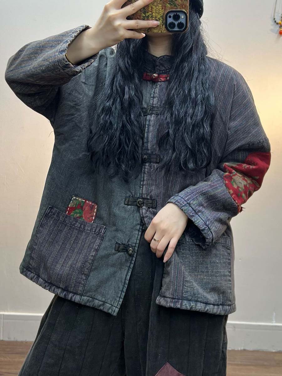 Well Tailored Coat with a Graceful Silhouette