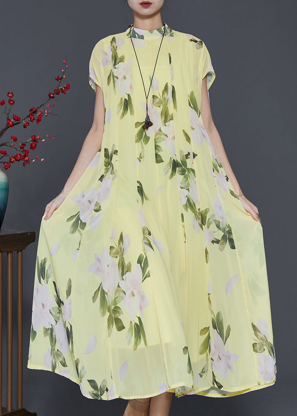 Classic Vintage & Enduringly Stylish Dress