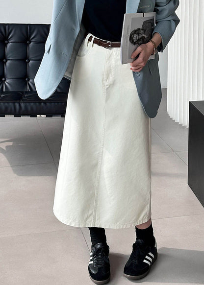 Effortlessly Elegant Garment with a Timeless Design