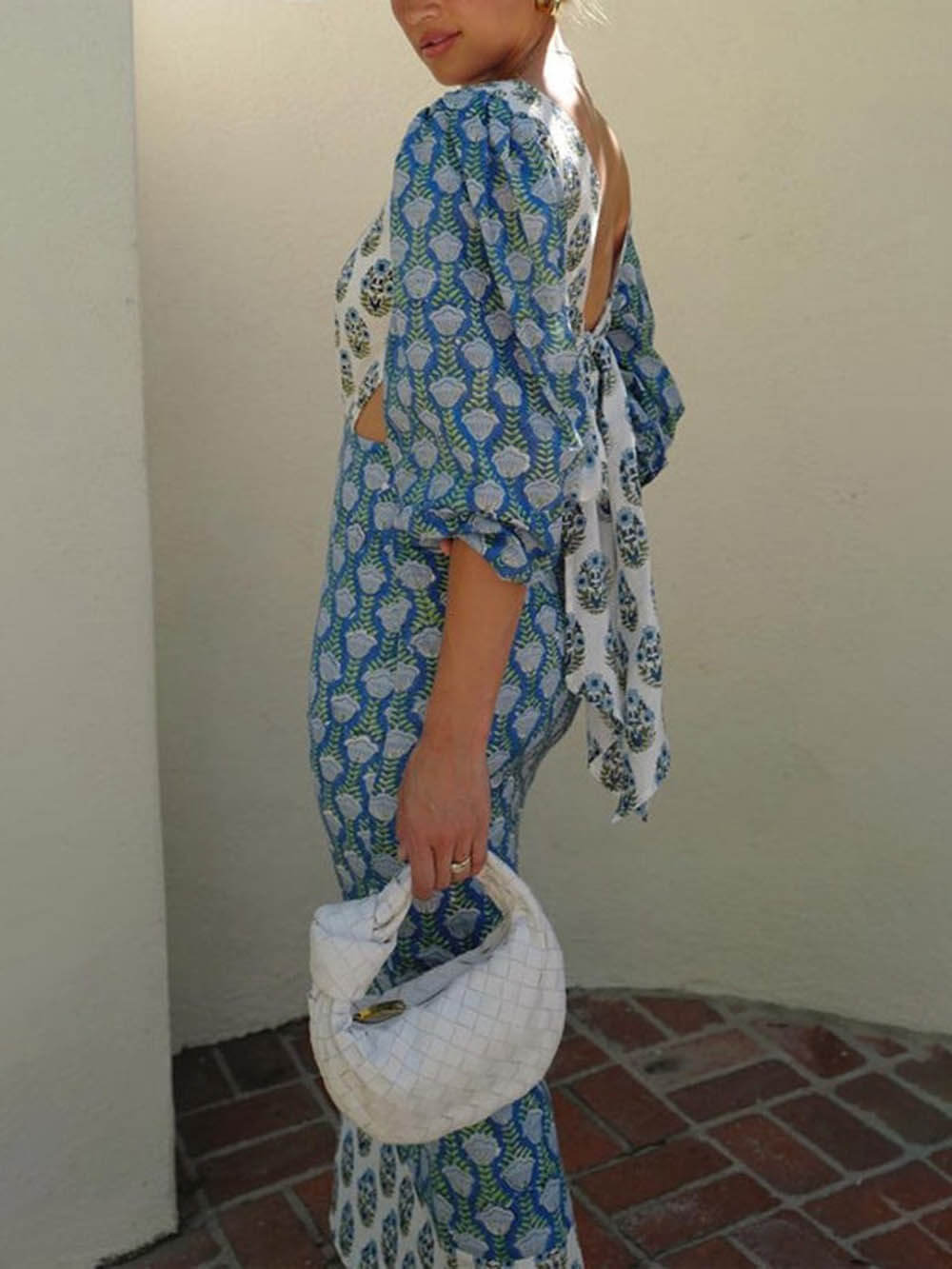 Classic Vintage & Enduringly Stylish Dress