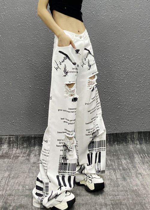Well Tailored Pants with a Graceful Silhouette