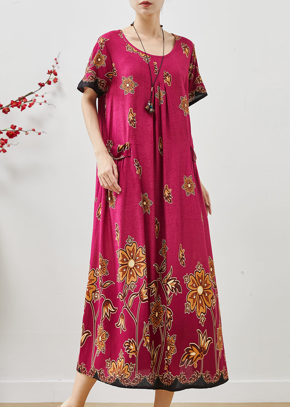 Classic Vintage & Enduringly Stylish Dress