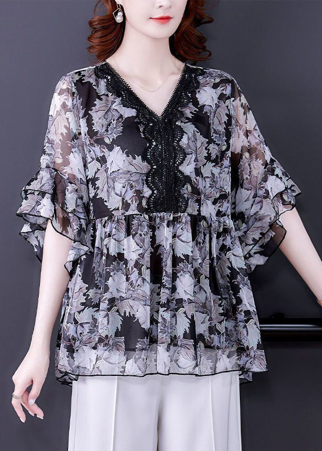 Classic Vintage Shirt with a Flattering Fit