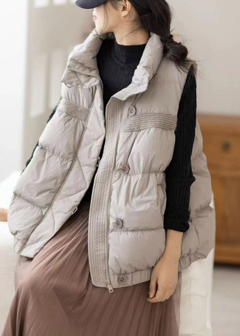 Elegantly Styled Coat for Everyday Wear